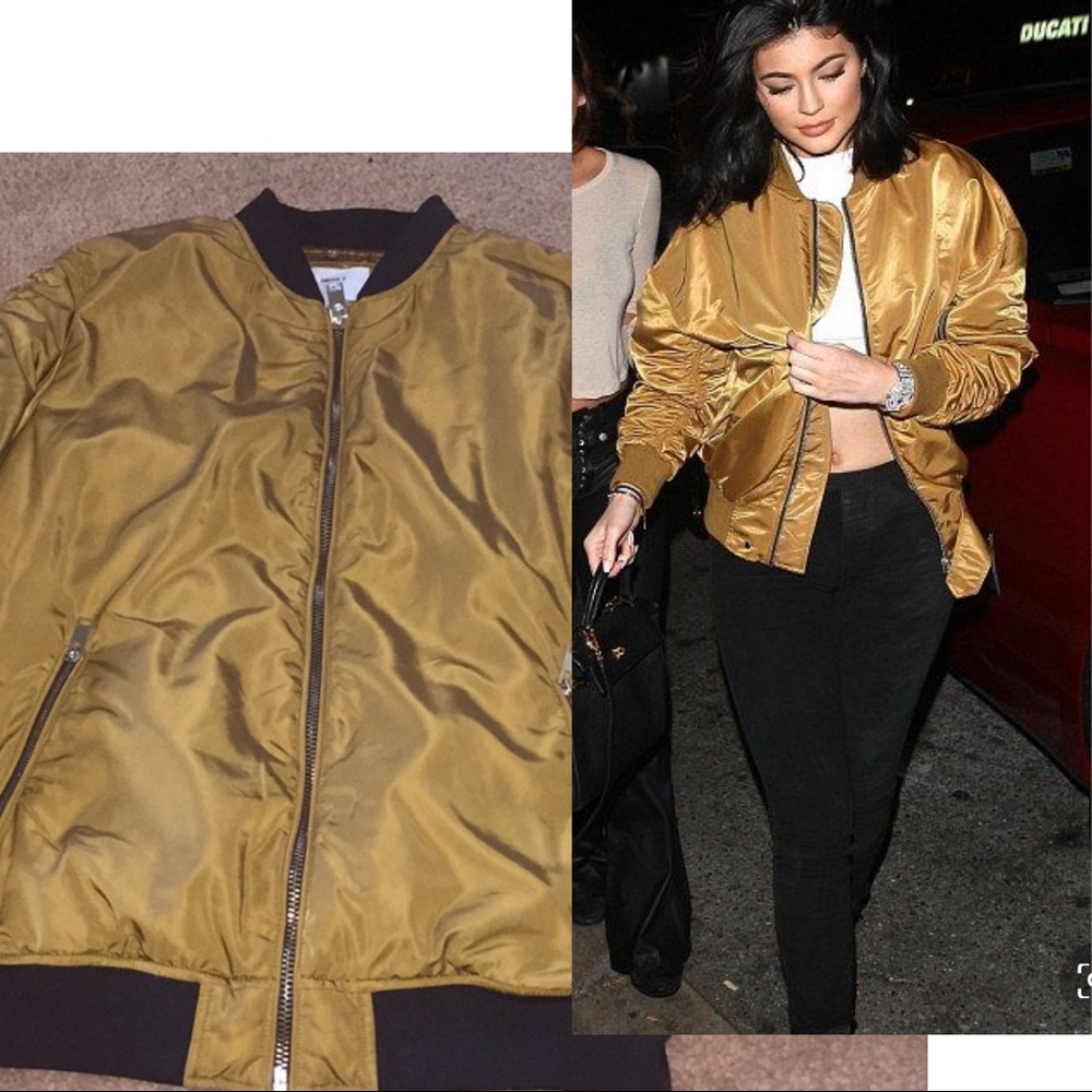 FOREVER 21 gold bomber jacket
